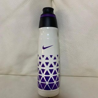 ナイキ(NIKE)のNIKE 直飲みボトル(水筒)