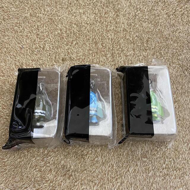 KAWS BLITZ キーホルダー OriginalFake 新品未開封3種類