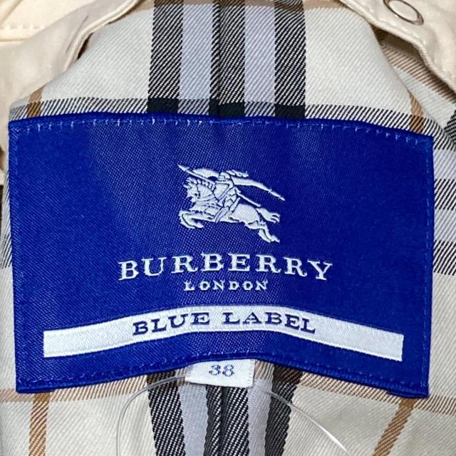 BURBERRY BLUE LABEL(バーバリーブルーレーベル)のバーバリーブルーレーベル コート 38 M - レディースのジャケット/アウター(その他)の商品写真