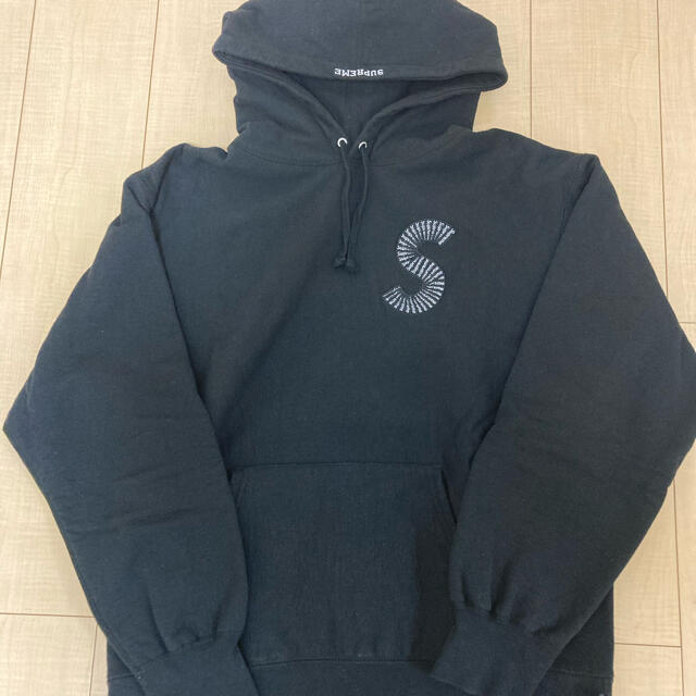 トップスsupreme  20Fw sロゴパーカー