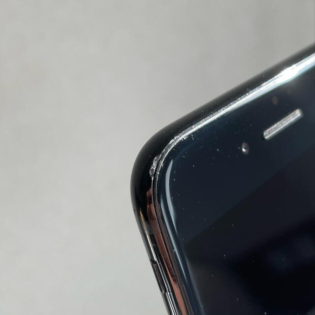 Apple(アップル)のiPhone 7 Jet Black 32 GB SIMフリー スマホ/家電/カメラのスマートフォン/携帯電話(スマートフォン本体)の商品写真