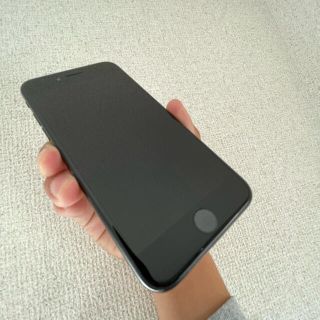 アップル(Apple)のiPhone 7 Jet Black 32 GB SIMフリー(スマートフォン本体)