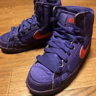 ナイキ(NIKE)のNIKE トゥループ　ミッド★ナイキ　ハイカット　スニーカー19cm(スニーカー)