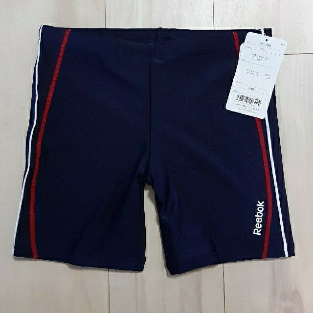 Reebok(リーボック)の男児　水着　160 キッズ/ベビー/マタニティのキッズ服男の子用(90cm~)(水着)の商品写真