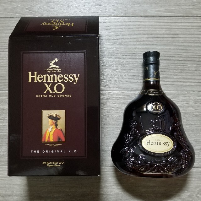 Hennessy ヘネシー X.O 黒キャップ 古酒 ブランデー クリアボトル 気質