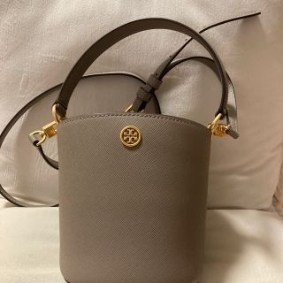 トリーバーチ(Tory Burch)のロビンソン　バケットバッグ(ショルダーバッグ)