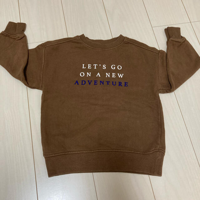 ZARA KIDS(ザラキッズ)のZARA KIDS ブラウントレーナー　116cm キッズ/ベビー/マタニティのキッズ服男の子用(90cm~)(Tシャツ/カットソー)の商品写真