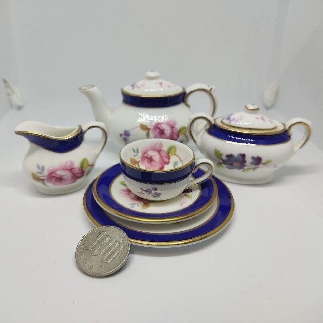 陶芸ミニチュア コールポート coalport ウェッジウッド アンティーク カップ