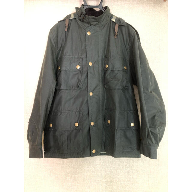 Barbour(バーブァー)のバブアー ウルスラジャケット MWX1356 セージ 38 メンズのジャケット/アウター(ミリタリージャケット)の商品写真