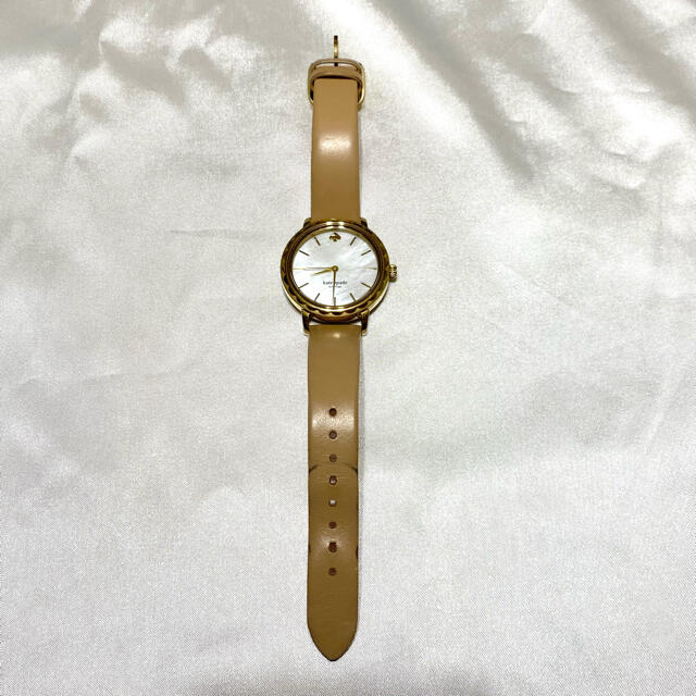 kate spade new york(ケイトスペードニューヨーク)のKatespade ケイトスペード　腕時計　税別28000円　箱付き　ピンク レディースのファッション小物(腕時計)の商品写真