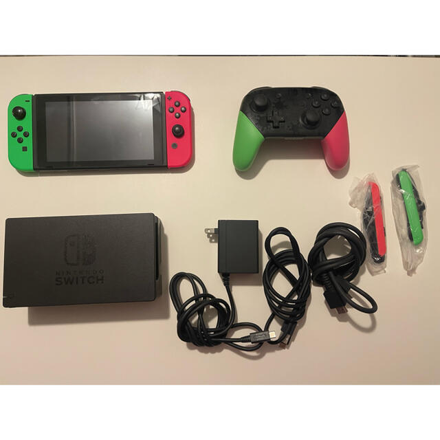 Nintendo Switch(ニンテンドースイッチ)のNintendo switch 本体　プロコン　microSD128GB エンタメ/ホビーのゲームソフト/ゲーム機本体(家庭用ゲーム機本体)の商品写真