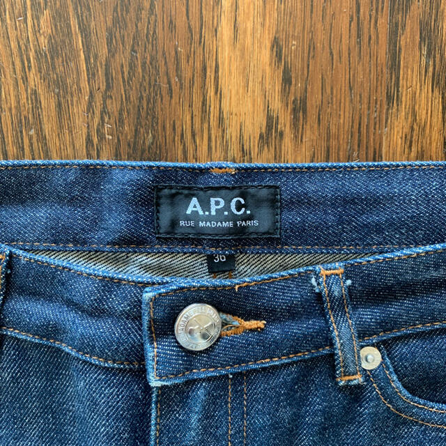 APC ミニスカート　36