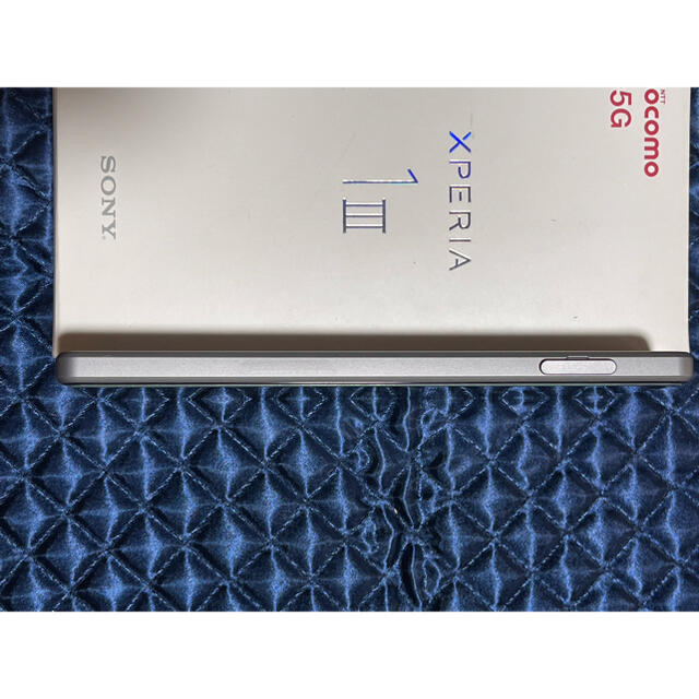 美品 Xperia 1 III ドコモ SIMフリー