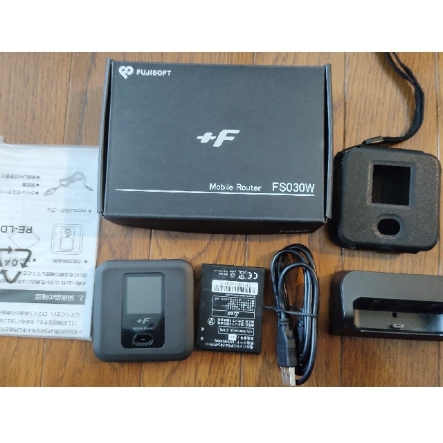 FUJISOFT モバイルルーター FS030W セット