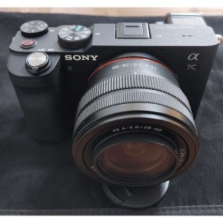 ソニー(SONY)のSONY α7c ズームレンズキット ソニー　本革ケース付属(ミラーレス一眼)