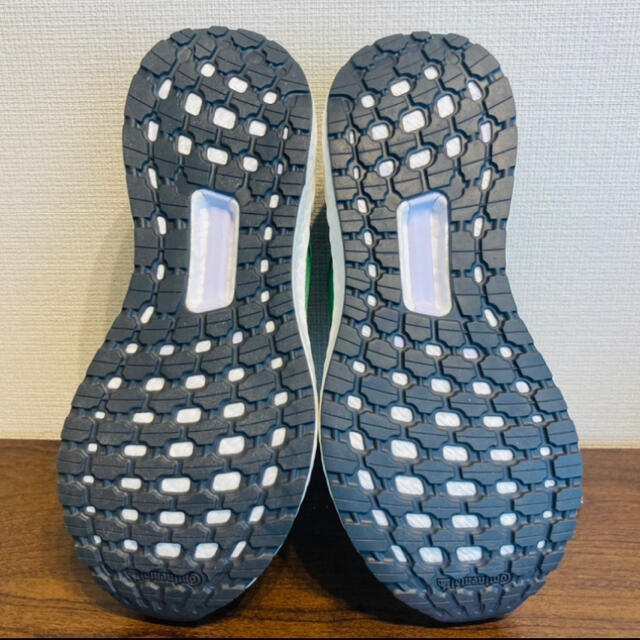 adidas by Stella McCartney(アディダスバイステラマッカートニー)の新品‼️アディダスバイステラマッカートニー　ウルトラブースト　25.5cm レディースの靴/シューズ(スニーカー)の商品写真