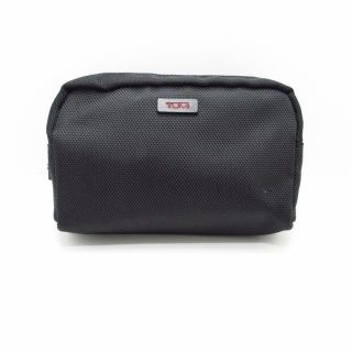 トゥミ(TUMI)のTUMI(トゥミ) ポーチ美品  - 黒 DELTA(ポーチ)