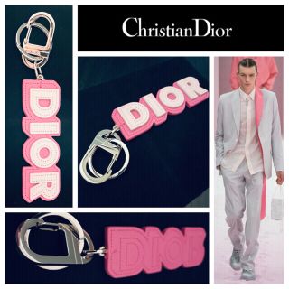 クリスチャンディオール(Christian Dior)の【★BTS着用/美品★】DIOR MEN Key Ring Pink(キーホルダー)