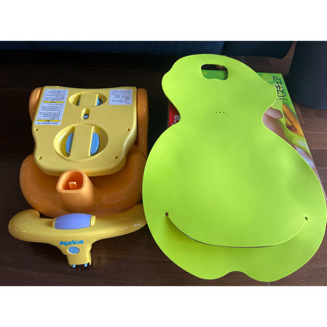 Aprica(アップリカ)のアップリカ　バスチェア　ベビーバス キッズ/ベビー/マタニティのおもちゃ(お風呂のおもちゃ)の商品写真