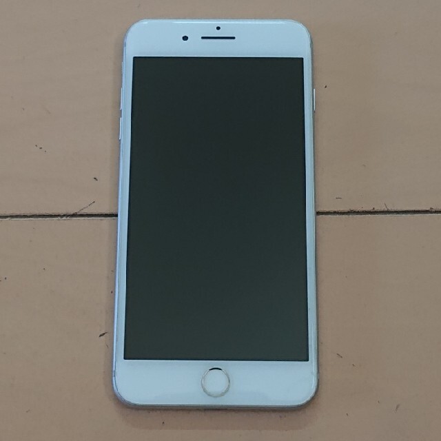 【期間限定送料無料】 iPhone7plus 32GB SIMフリー シルバー スマートフォン本体