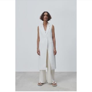 ZARA(ベスト/ジレ ・ ホワイト/白色系)のフリマアイテム一覧 ZARA(ベスト/ジレ ・ ホワイト/白色系)のフリマアイテム一覧