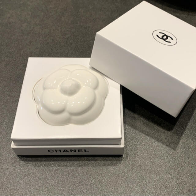 CHANEL(シャネル)の【CHANEL】アロマストーン コスメ/美容のリラクゼーション(アロマグッズ)の商品写真