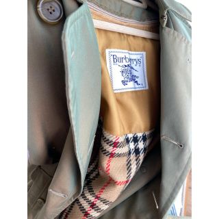 バーバリー(BURBERRY)の美品 バーバリーBurberry カーキ トレンチコート 玉虫色(トレンチコート)