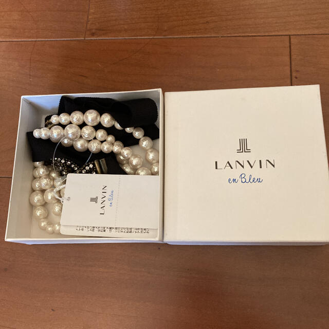 LANVIN en Bleu(ランバンオンブルー)の新品未使用　ランバンオンブルー　ネックレスチョーカー レディースのアクセサリー(ネックレス)の商品写真