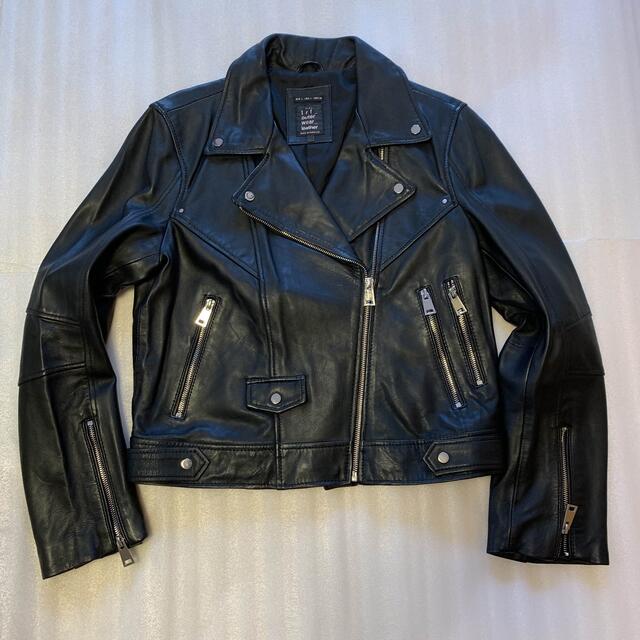 ZARA リアル レザー ライダース ジャケット ウィメンズ L 美品 ZARA リアル レザー ライダース ジャケット ウィメンズ L 美品