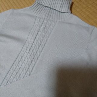 クレージュ(Courreges)のクレージュ　淡い水色　ハイネックニット　セーター(ニット/セーター)