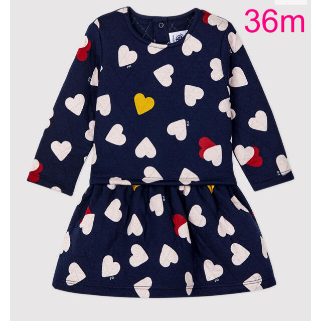 PETIT BATEAU(プチバトー)のプチバトー　新品タグ付き キルティング ワンピース　ハート 36m/95cm キッズ/ベビー/マタニティのキッズ服女の子用(90cm~)(ワンピース)の商品写真