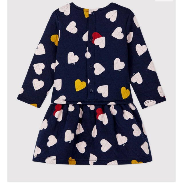 PETIT BATEAU(プチバトー)のプチバトー　新品タグ付き キルティング ワンピース　ハート 36m/95cm キッズ/ベビー/マタニティのキッズ服女の子用(90cm~)(ワンピース)の商品写真