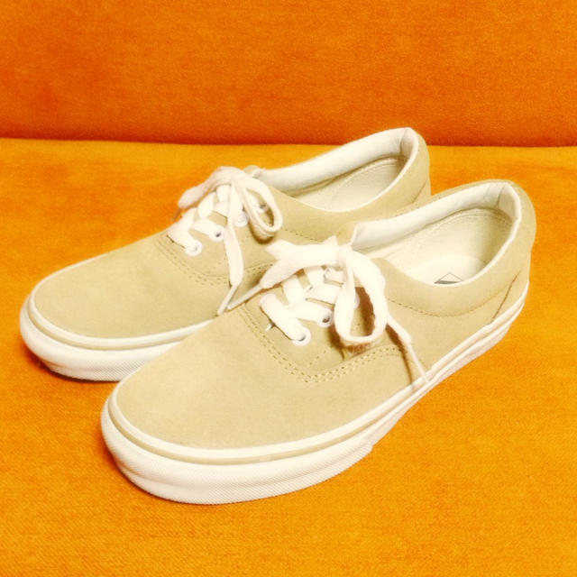 VANS(ヴァンズ)のVANS ERA ／ 22.5cm レディースの靴/シューズ(スニーカー)の商品写真