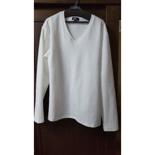 ザラ(ZARA)の最終お値下げ❣️BERNINGS-SHO ホワイトトップスXL(Tシャツ/カットソー(七分/長袖))