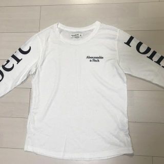 アバクロンビーアンドフィッチ(Abercrombie&Fitch)の【ほぼ未使用】アバクロ　ロンT   サイズM(Tシャツ/カットソー(七分/長袖))