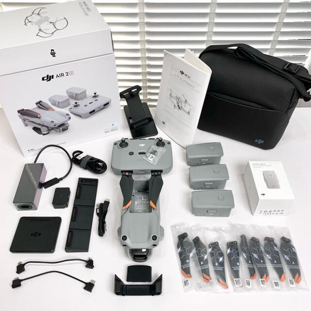 お買い得！DJI Air 2s フライモアコンボ ＋付属品多数！