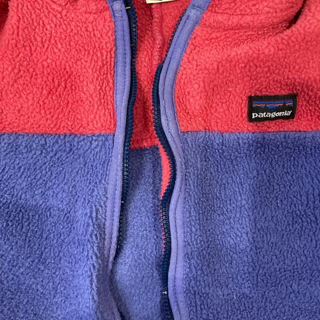 patagonia(パタゴニア)のpatagonia kids 3T フリースパーカー キッズ/ベビー/マタニティのキッズ服女の子用(90cm~)(ジャケット/上着)の商品写真