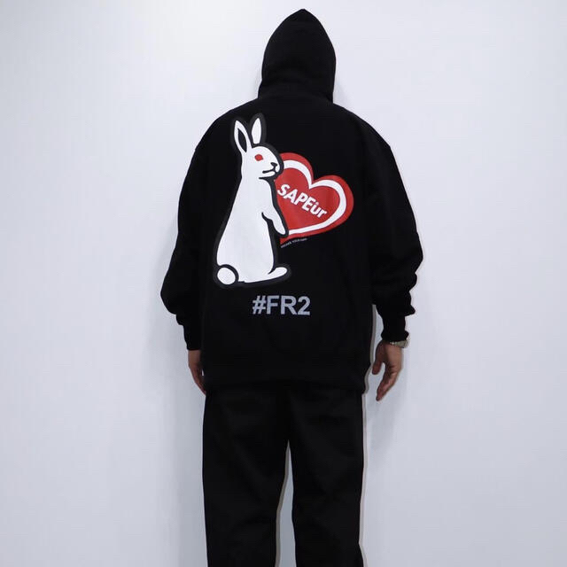 SAPEur ×FR2 Heart Rabbit foodie L 新品・未使用 メンズのトップス(パーカー)の商品写真