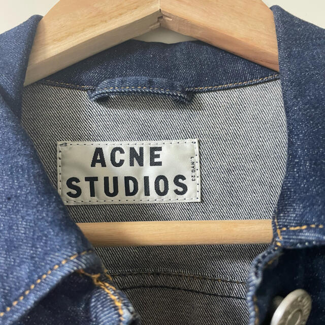 ACNE(アクネ)のacne デニムジャケット レディースのジャケット/アウター(Gジャン/デニムジャケット)の商品写真