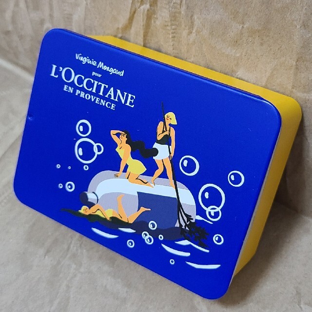 L'OCCITANE(ロクシタン)のL'OCCITANE ロクシタン ブリキ缶 小物入れ インテリア/住まい/日用品のインテリア小物(小物入れ)の商品写真