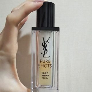 イヴサンローランボーテ(Yves Saint Laurent Beaute)のイヴサンローラン　♡　ピュアショットナイトセラム(美容液)