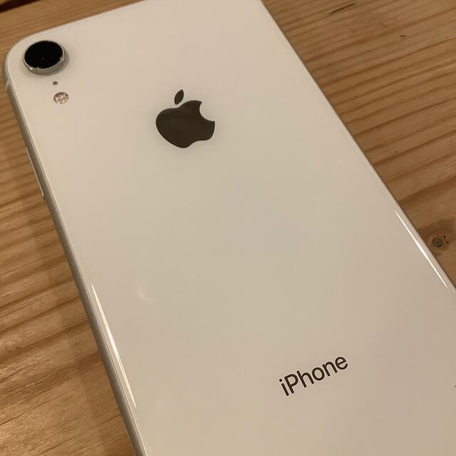 iPhone XR ホワイト　64GB SIMフリー