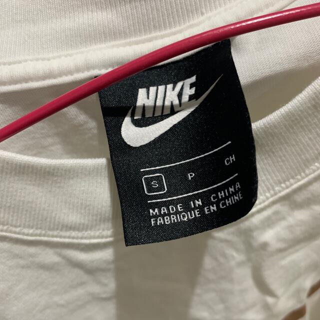 NIKE(ナイキ)のChan様専用☆NIKE Tシャツ レディースのトップス(Tシャツ(半袖/袖なし))の商品写真