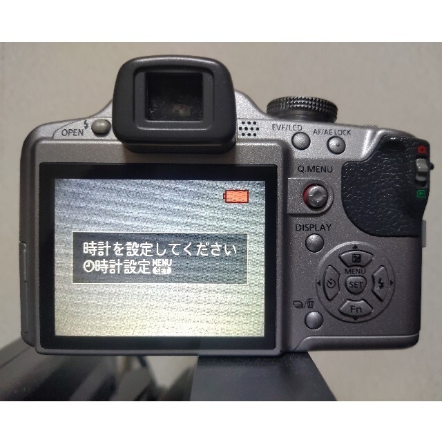 Panasonic(パナソニック)のPanasonic LUMIX DMC-FZ28-S デジタルカメラ スマホ/家電/カメラのカメラ(コンパクトデジタルカメラ)の商品写真