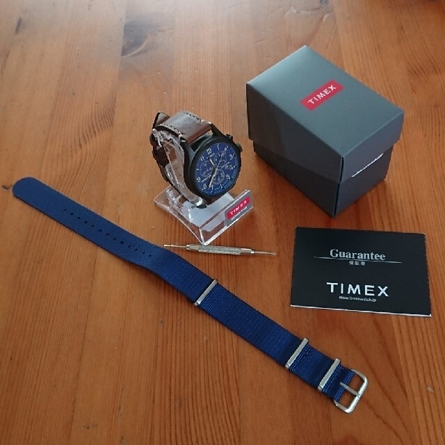 TIMEX(タイメックス)の美品  タイメックス エクスペディション クロノグラフ  TW 4B09000 メンズの時計(腕時計(アナログ))の商品写真