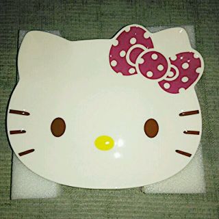 サンリオ(サンリオ)のサンリオ⭐キティちゃんフェイス 大皿⭐⭐(食器)