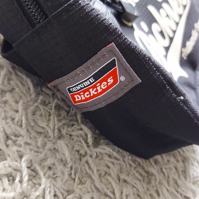 Dickies(ディッキーズ)の【美品】Dickies ショルダーバッグ ブラック レディースのバッグ(ショルダーバッグ)の商品写真