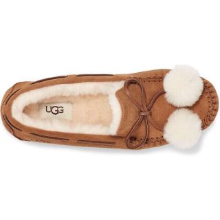 新品 UGG DAKOTA BOW POM フラットシューズ (スリッポン/モカシン)