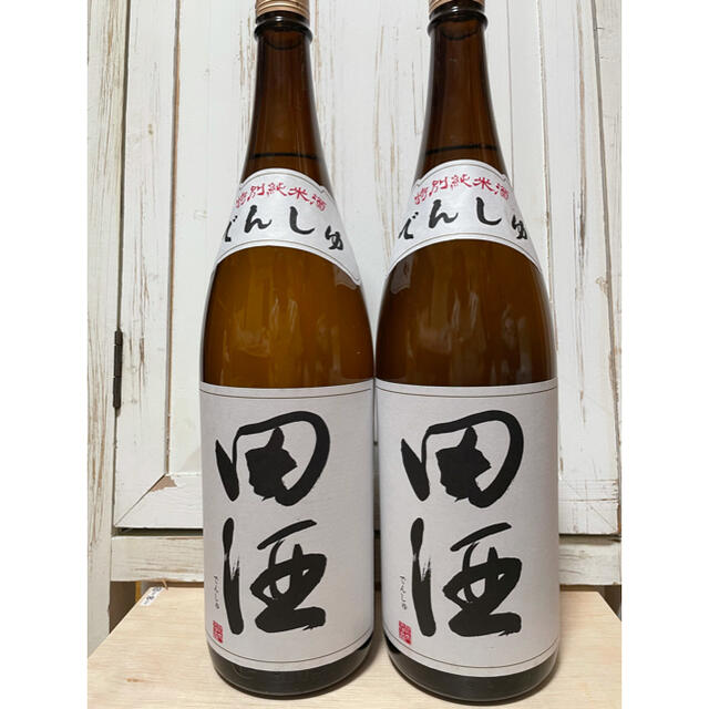 【2本セット】田酒、特別純米酒、内容量1800ml、希少品の青森のお酒。