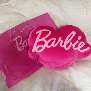 バービー(Barbie)のバービー　Barbie & Chuu ハートクッション(クッション)